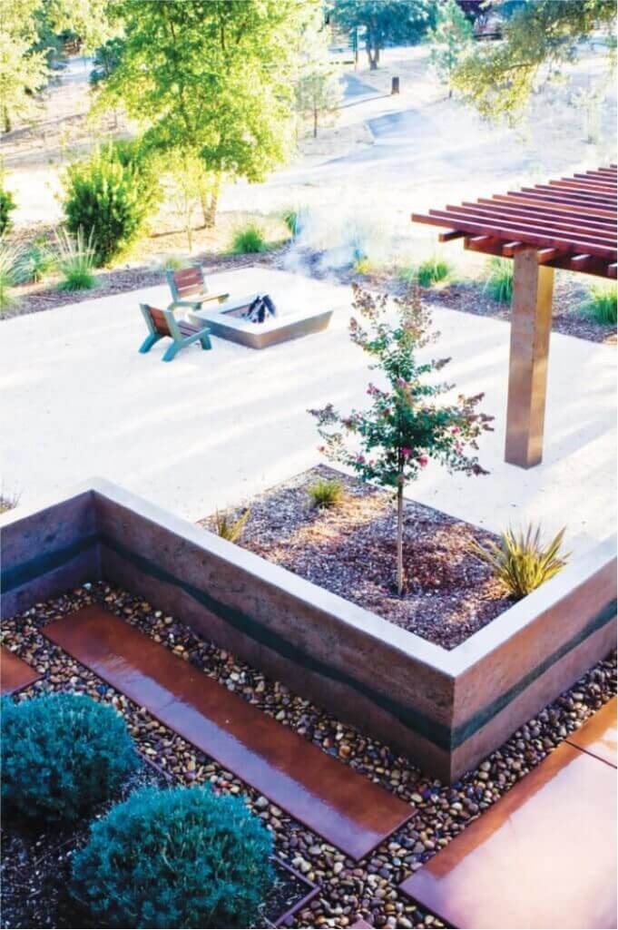 Garden Highly Polished Red | Stone Decorative