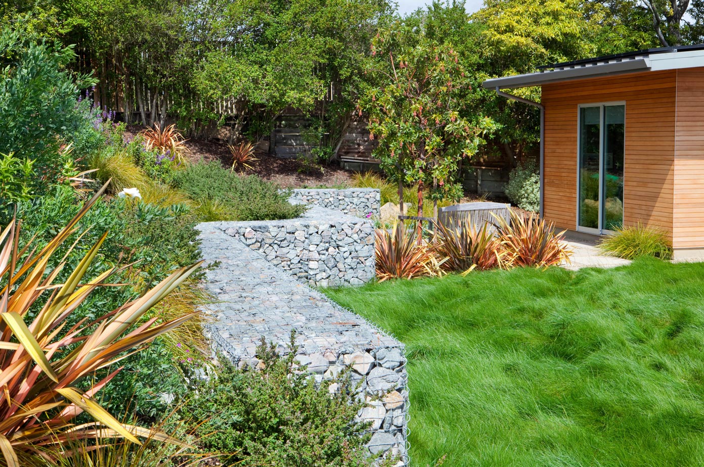Transforming your yard with gabions: a Quebec guide 2026 | Stone Decorative