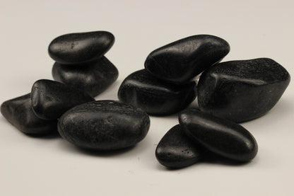 Garden Polished Black